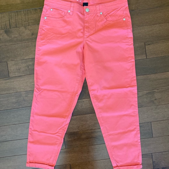 Calvin Klein Capri Pants - Picture 1 of 4